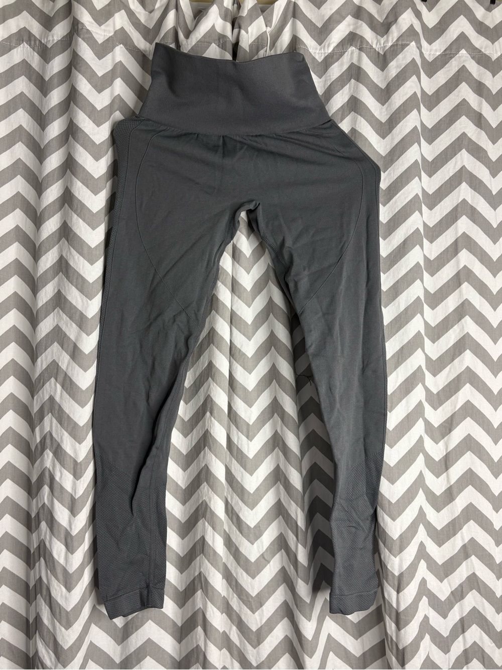 HALARA Charcoal Gray High-Rise Active Leggings